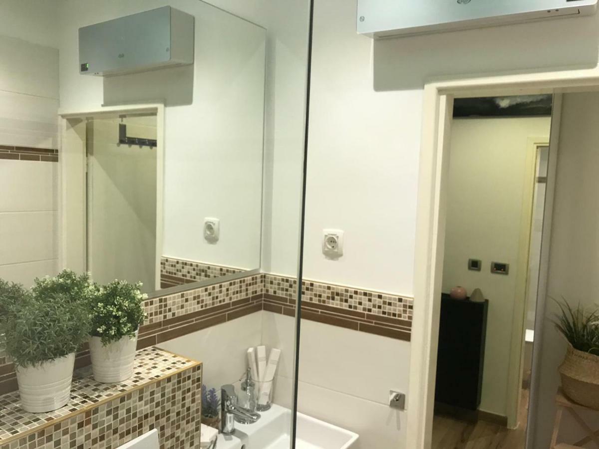 Arena Design Apartments With Free Private Parking And With A Terrace Pula Exterior foto