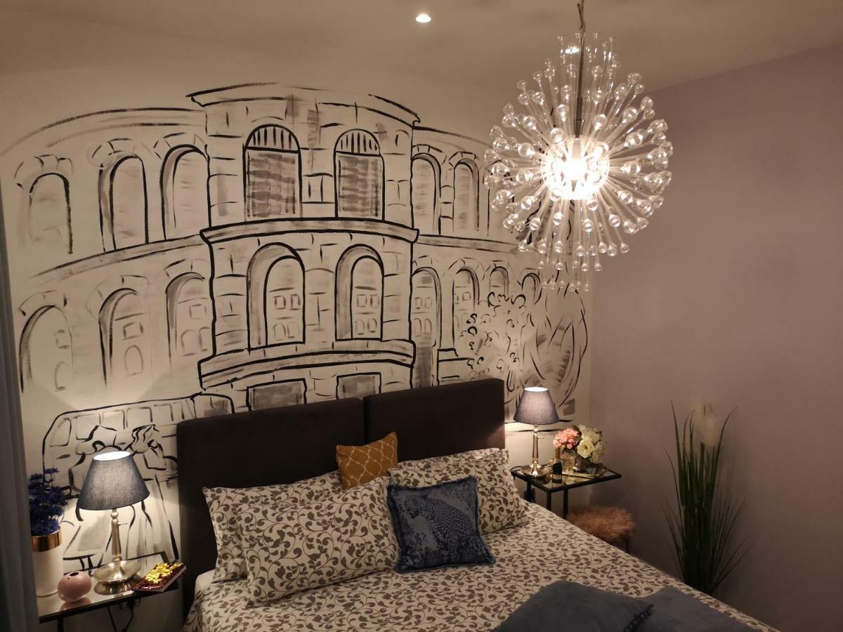 Arena Design Apartments With Free Private Parking And With A Terrace Pula Exterior foto